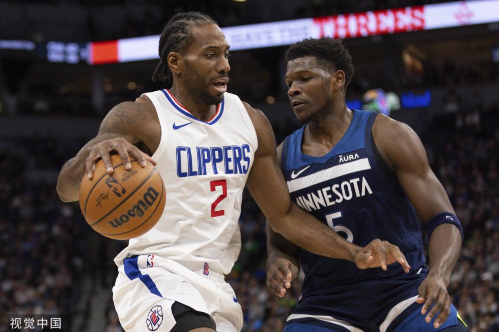[NBA]火箭快速反击 惠特摩尔长驱直入飞身暴扣.
