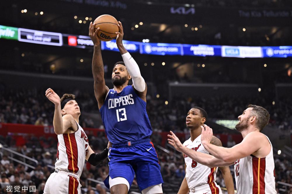 台上脱颖而 台上脱颖而