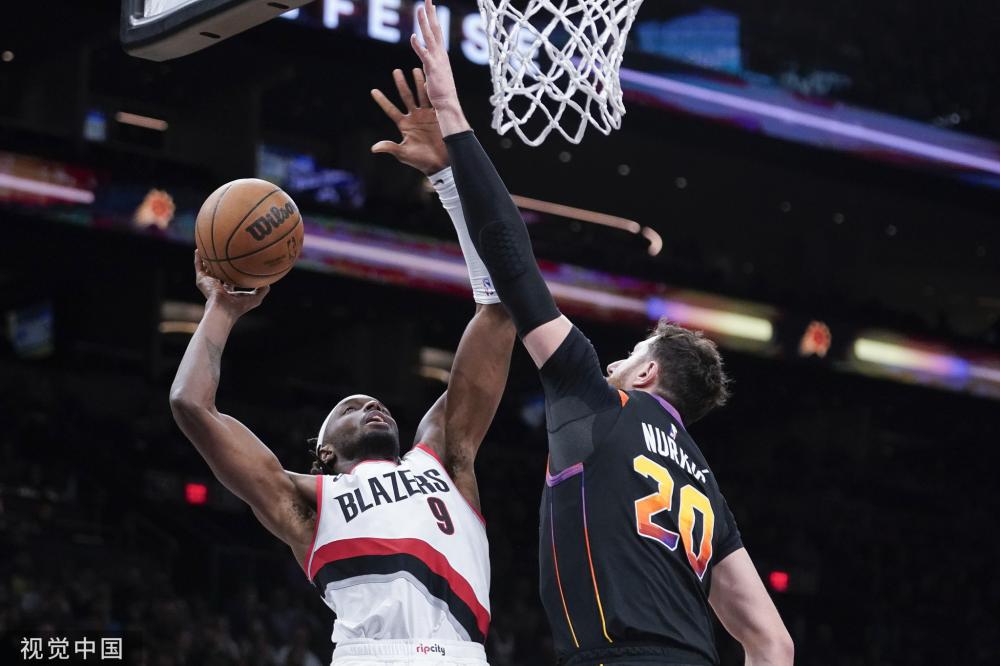 久违的奖杯 久违的奖杯