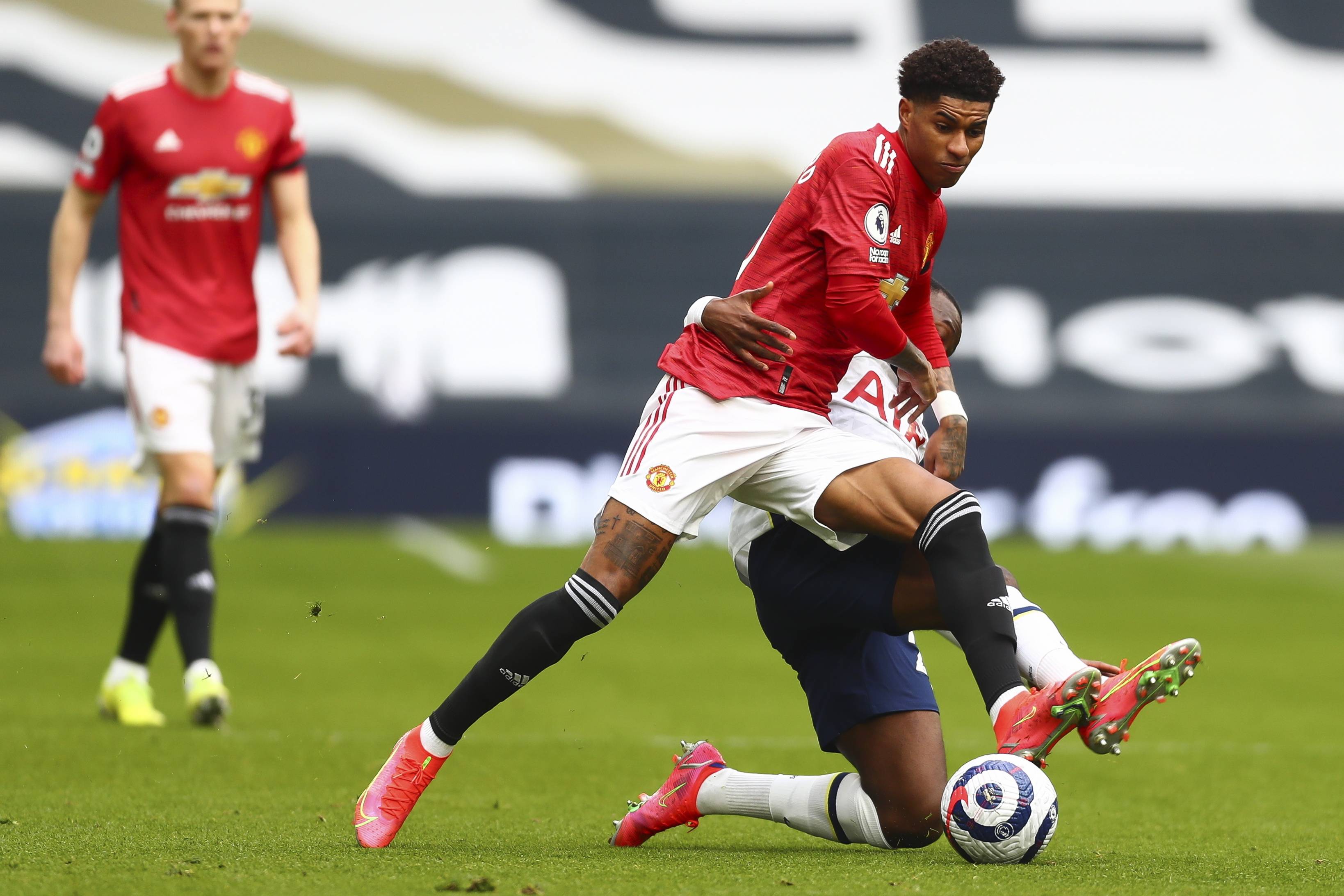 表现和不懈 表现和不懈